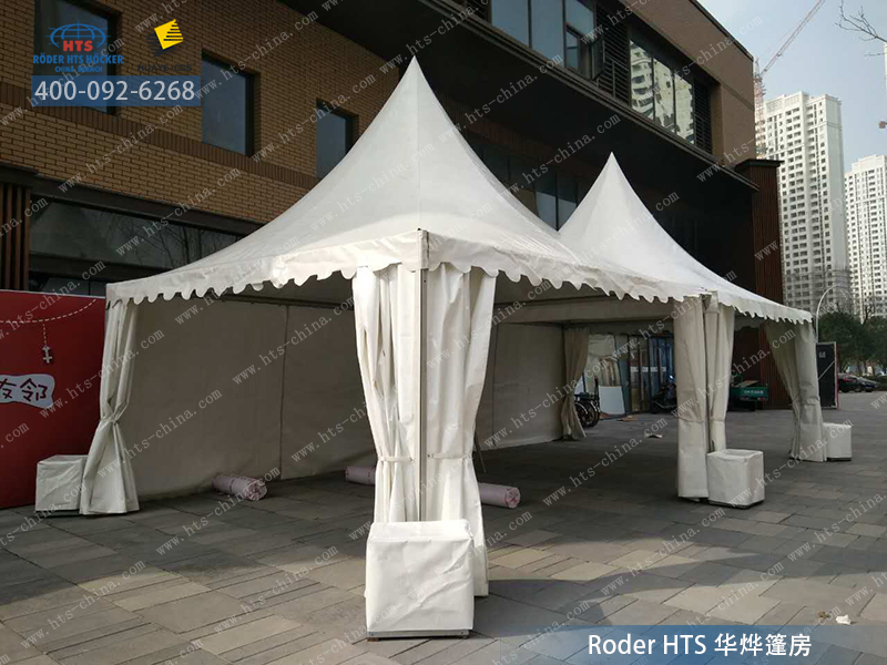 尖頂篷房 尖頂篷房