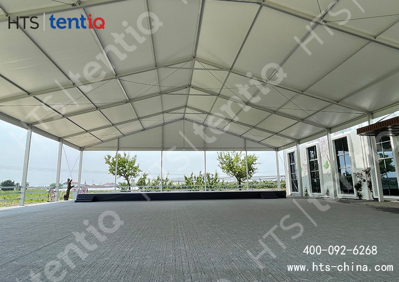 接近700平方的活動篷房